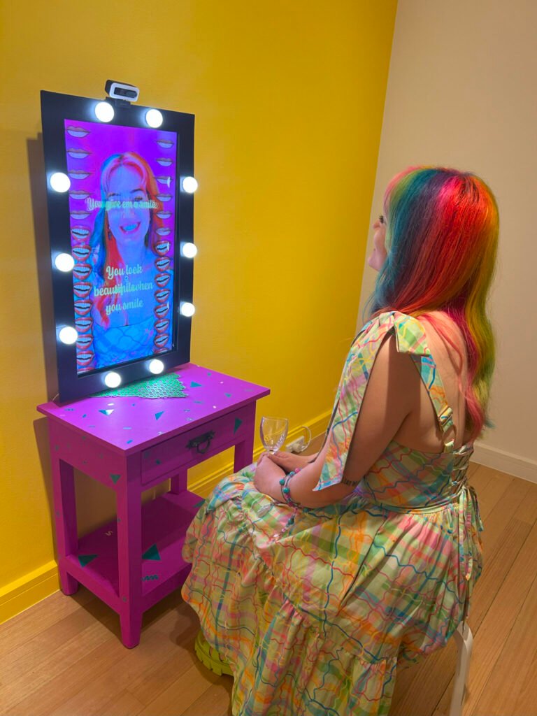MirrorMirror